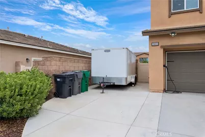 28833 Barn Swallow Way, Murrieta, CA 92563 - Photo 5