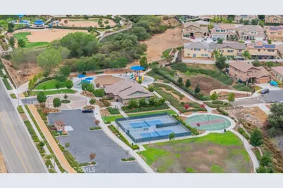 28833 Barn Swallow Way, Murrieta, CA 92563 - Photo 31