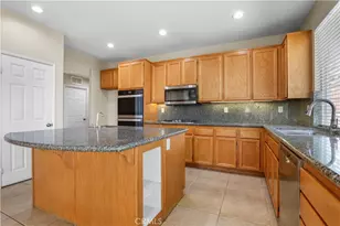 41793 Pioneer St, Murrieta, CA 92562 - Photo 13