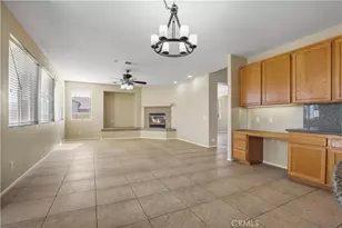 41793 Pioneer St, Murrieta, CA 92562 - Photo 11