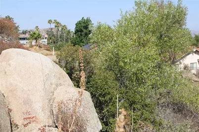 10 Vista Del Valle, Hemet, CA 92544 - Photo 13