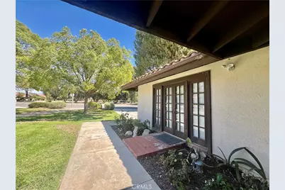 1229 Seven Hills Dr, Hemet, CA 92545 - Photo 3