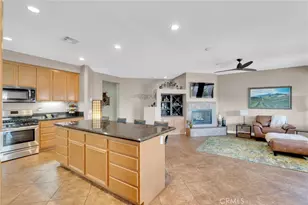 31579 McCartney Dr, Winchester, CA 92596 - Photo 11