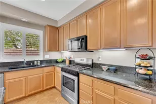 31579 McCartney Dr, Winchester, CA 92596 - Photo 17