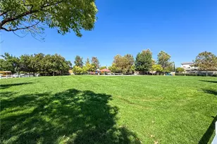 31579 McCartney Dr, Winchester, CA 92596 - Photo 53