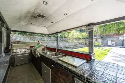 11372 Dona Teresa Drive, Studio City, CA 91604 - Photo 51