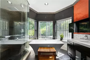 11372 Dona Teresa Dr, Studio City, CA 91604 - Photo 47