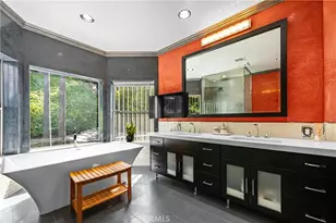 11372 Dona Teresa Dr, Studio City, CA 91604 - Photo 45