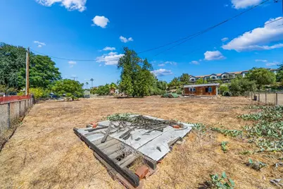 24409 Jefferson Avenue, Murrieta, CA 92562 - Photo 13