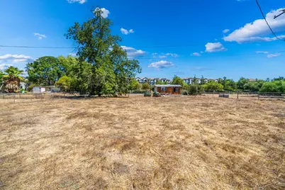 24409 Jefferson Avenue, Murrieta, CA 92562 - Photo 11