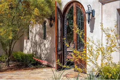 19300 Hombre Lane, Murrieta, CA 92562 - Photo 17