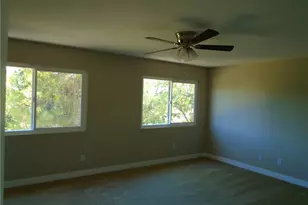 29905 Cherry Hill Dr, Murrieta, CA 92563 - Photo 15