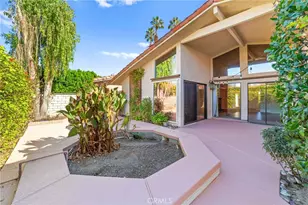 36529 Via Abeja, Cathedral City, CA 92234 - Photo 35