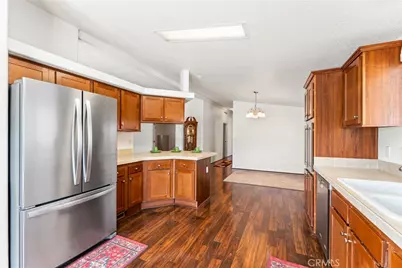 44725 E Florida Avenue #212, Hemet, CA 92544 - Photo 11