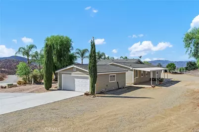23742 Bundy Canyon Road, Wildomar, CA 92595 - Photo 29