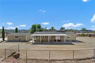 23742 Bundy Canyon Rd, Wildomar, CA 92595 - Photo 27
