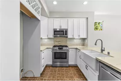 28403 Ravenna St, Murrieta, CA 92563 - Photo 13