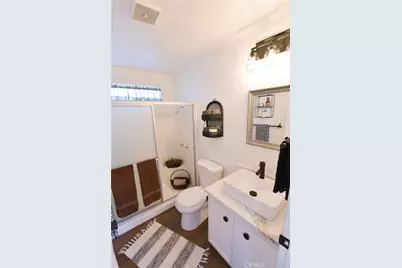 43715 Payne Avenue, Hemet, CA 92544 - Photo 11