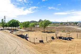 31250 Loretta Ave, Winchester, CA 92596 - Photo 37