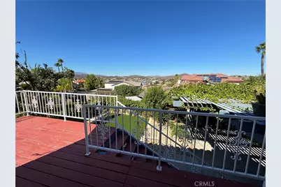 29731 Bonanza Place, Canyon Lake, CA 92587 - Photo 9