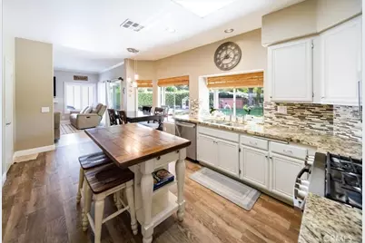 40579 New Town, Temecula, CA 92591 - Photo 13