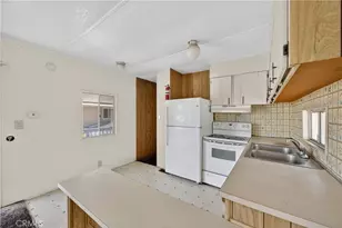 655 E Main Street, San Jacinto, CA 92583 - Photo 17