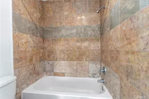 7254 Vassar Ave, Canoga Park, CA 91303 - Photo 21