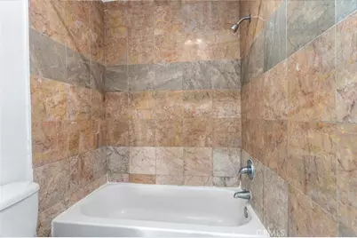 7254 Vassar Ave #308, Canoga Park, CA 91303 - Photo 21
