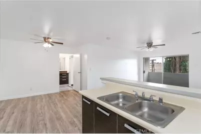 7254 Vassar Ave #308, Canoga Park, CA 91303 - Photo 9