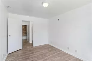 7254 Vassar Ave, Canoga Park, CA 91303 - Photo 17