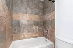 7254 Vassar Ave, Canoga Park, CA 91303 - Photo 17