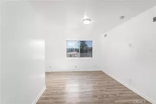 7254 Vassar Ave, Canoga Park, CA 91303 - Photo 11