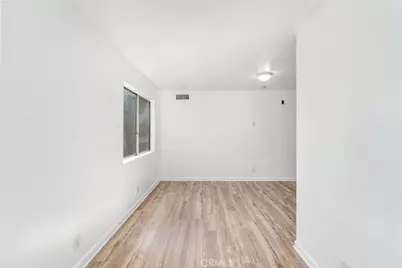 7254 Vassar Ave #308, Canoga Park, CA 91303 - Photo 13