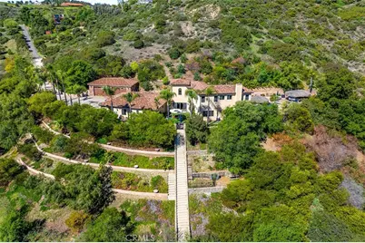 21128 Via Los Laureles, Murrieta, CA 92562 - Photo 63