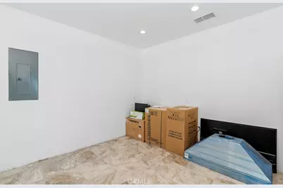 42125 Calle Paramo, Murrieta, CA 92562 - Photo 33