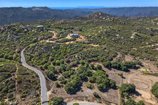 42125 Calle Paramo, Murrieta, CA 92562 - Photo 59