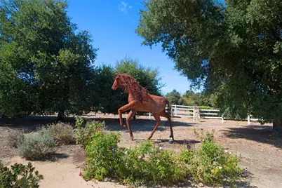 42125 Calle Paramo, Murrieta, CA 92562 - Photo 75