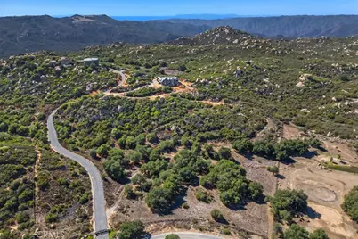 42125 Calle Paramo, Murrieta, CA 92562 - Photo 71