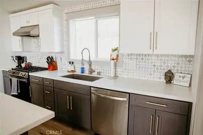 39220 Gray Squirrel Road, Temecula, CA 92592 - Photo 13