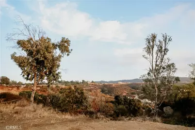 39220 Gray Squirrel Road, Temecula, CA 92592 - Photo 47