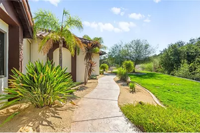 21977 Paseo Chico, Murrieta, CA 92562 - Photo 7