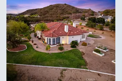 21977 Paseo Chico, Murrieta, CA 92562 - Photo 5