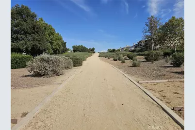 30808 Evian Drive, Murrieta, CA 92563 - Photo 57