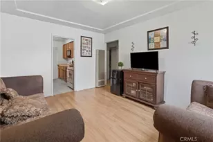 705 McDonald Ave, Wilmington, CA 90744 - Photo 5