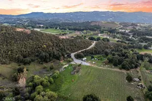 39948 Avenida La Cresta, Murrieta, CA 92562 - Photo 1