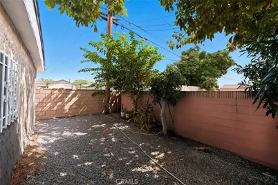4539 E 53rd St, Maywood, CA 90270 - Photo 39