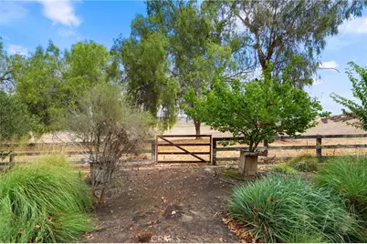 41070 Avenida Verde, Temecula, CA 92591 - Photo 47