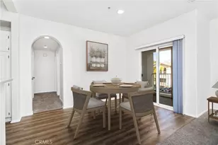 26390 Arboretum Way, Murrieta, CA 92563 - Photo 7