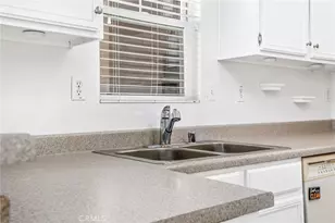 26390 Arboretum Way, Murrieta, CA 92563 - Photo 17