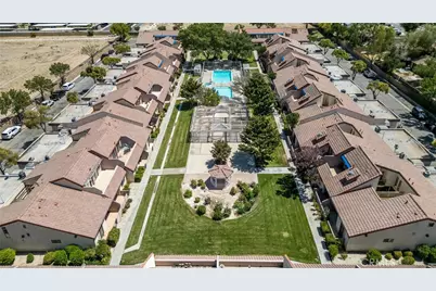 43334 32nd St W #17, Lancaster, CA 93536 - Photo 29